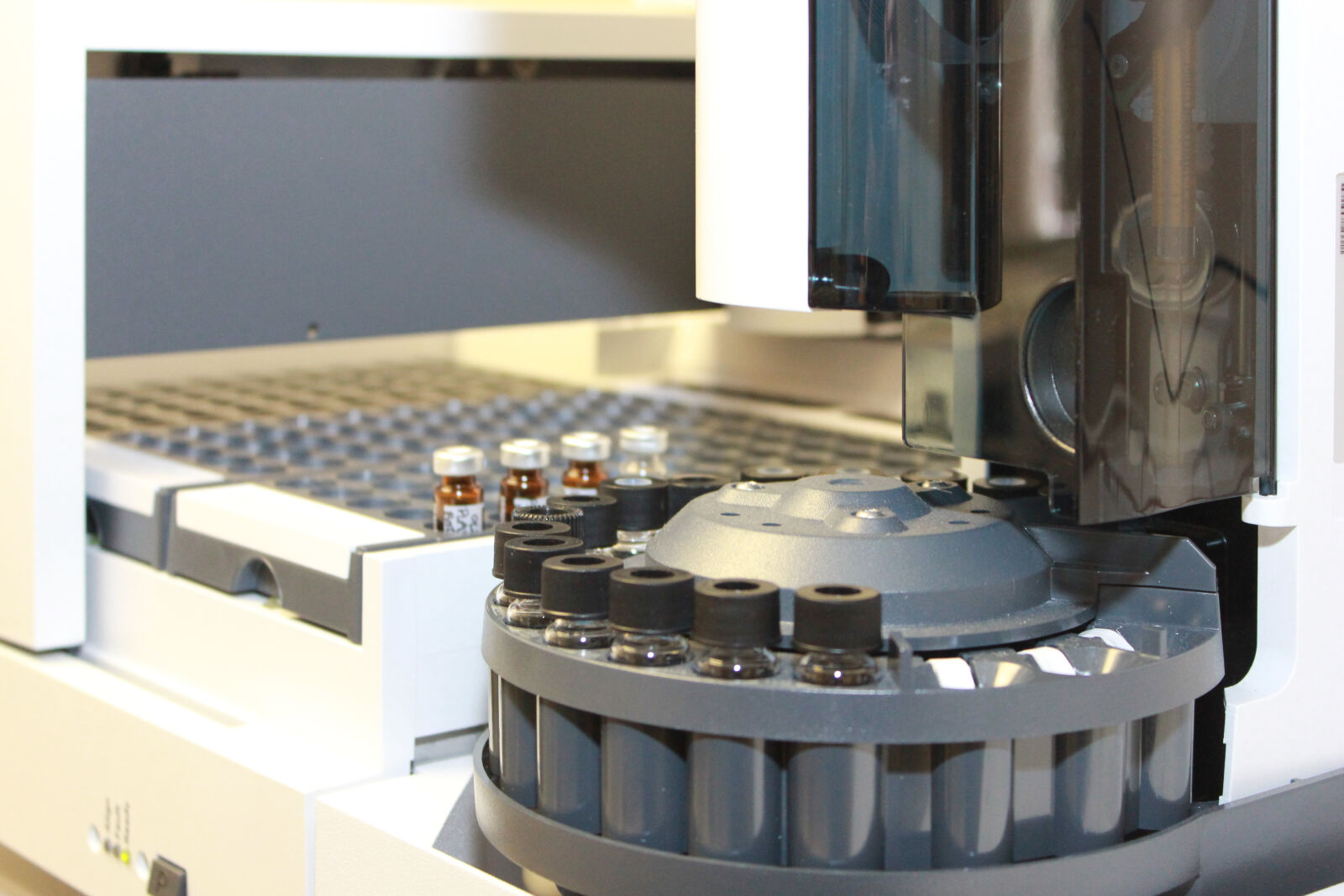 Extractables and leachables testing